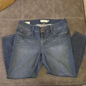 Women's Blue Jeans (Jegging)